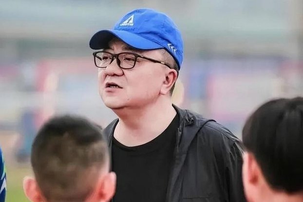 董路总教练，乌尔肯主教练，吴探球探，北京董训启航