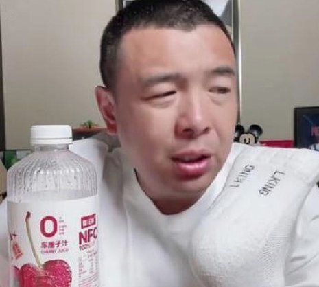 徐亮：再降薪，国足没人踢球了