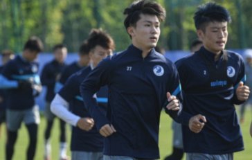 边威豪昨天替补上场湖北青年星，银川没去吗